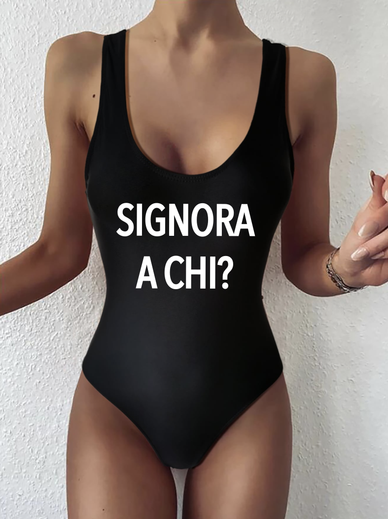 COSTUME INTERO SIGNORA A CHI ?