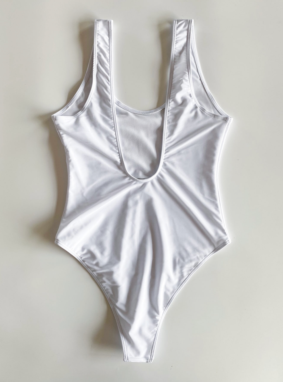 COSTUME INTERO DOLCEMENTE COMPLICATA
